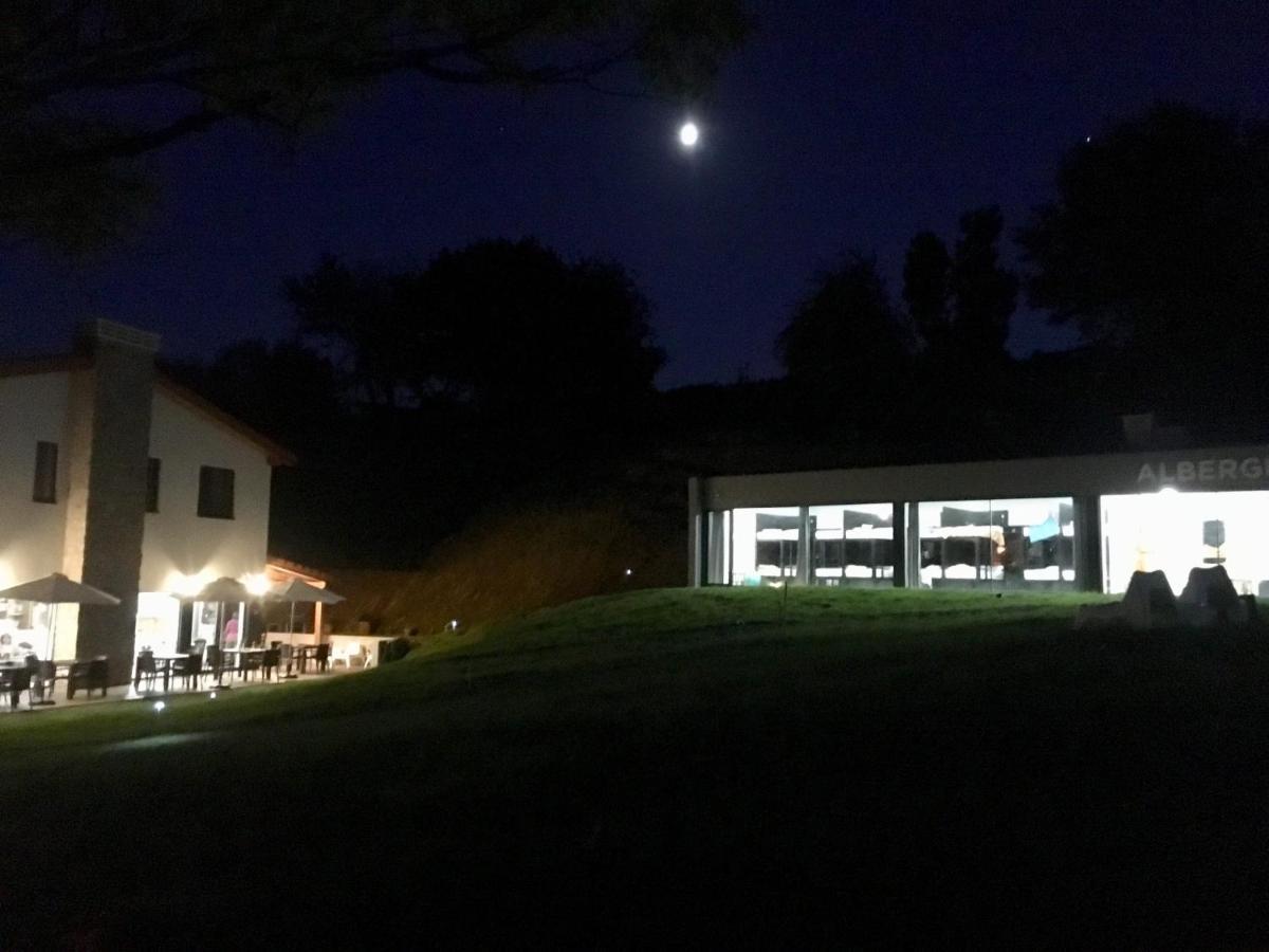 Albergue Casa Sueno Salas  Buitenkant foto
